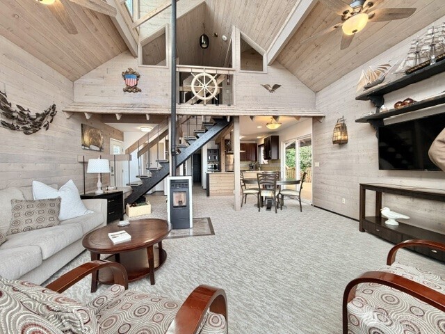 11901 Larson Road , Anderson Island, WA 98303