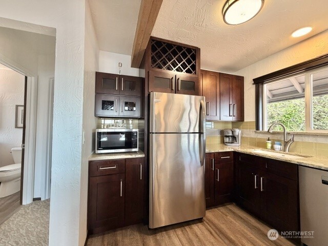 11901 Larson Road , Anderson Island, WA 98303