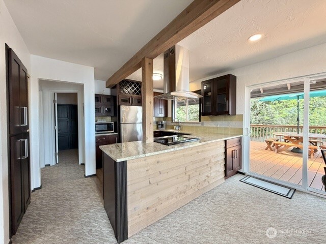 11901 Larson Road , Anderson Island, WA 98303