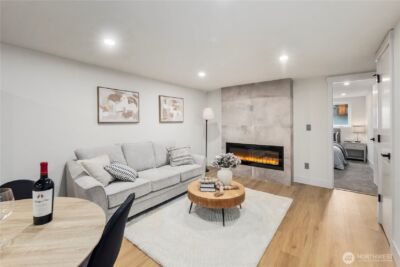 5520 Brooklyn Avenue NE, Seattle, WA 98105 - Photo 21