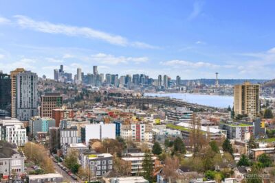 5520 Brooklyn Avenue NE, Seattle, WA 98105 - Photo 39