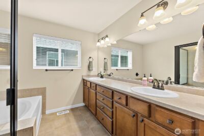 3924 Campus Willow Loop NE, Olympia, WA 98516 - Photo 28