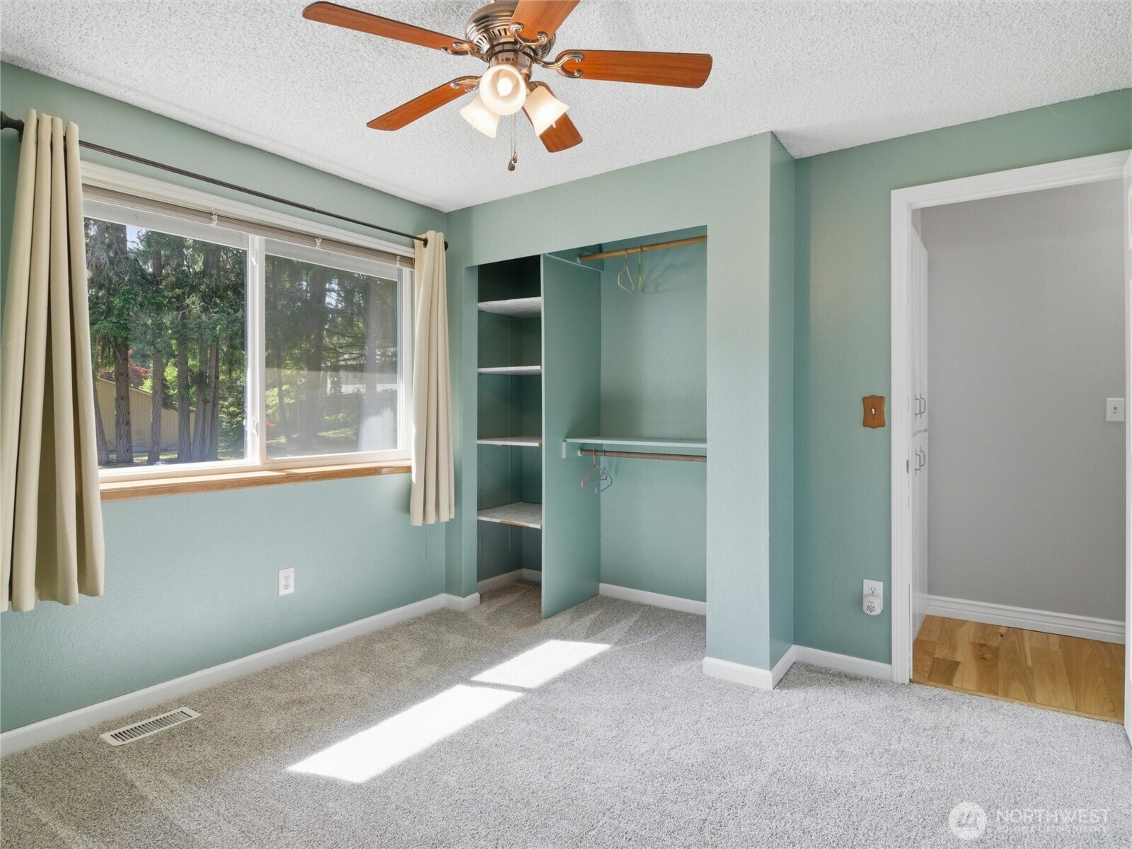 3323 33rd Loop SE, Lacey, WA 98503