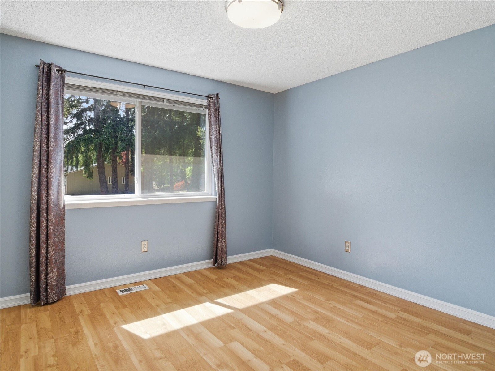 3323 33rd Loop SE, Lacey, WA 98503