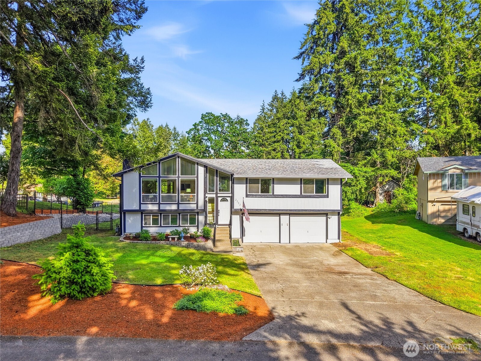 3323 33rd Loop SE, Lacey, WA 98503