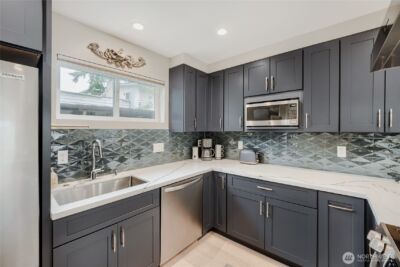 12534 C 5th Avenue NE, Seattle, WA 98125 - Photo 10