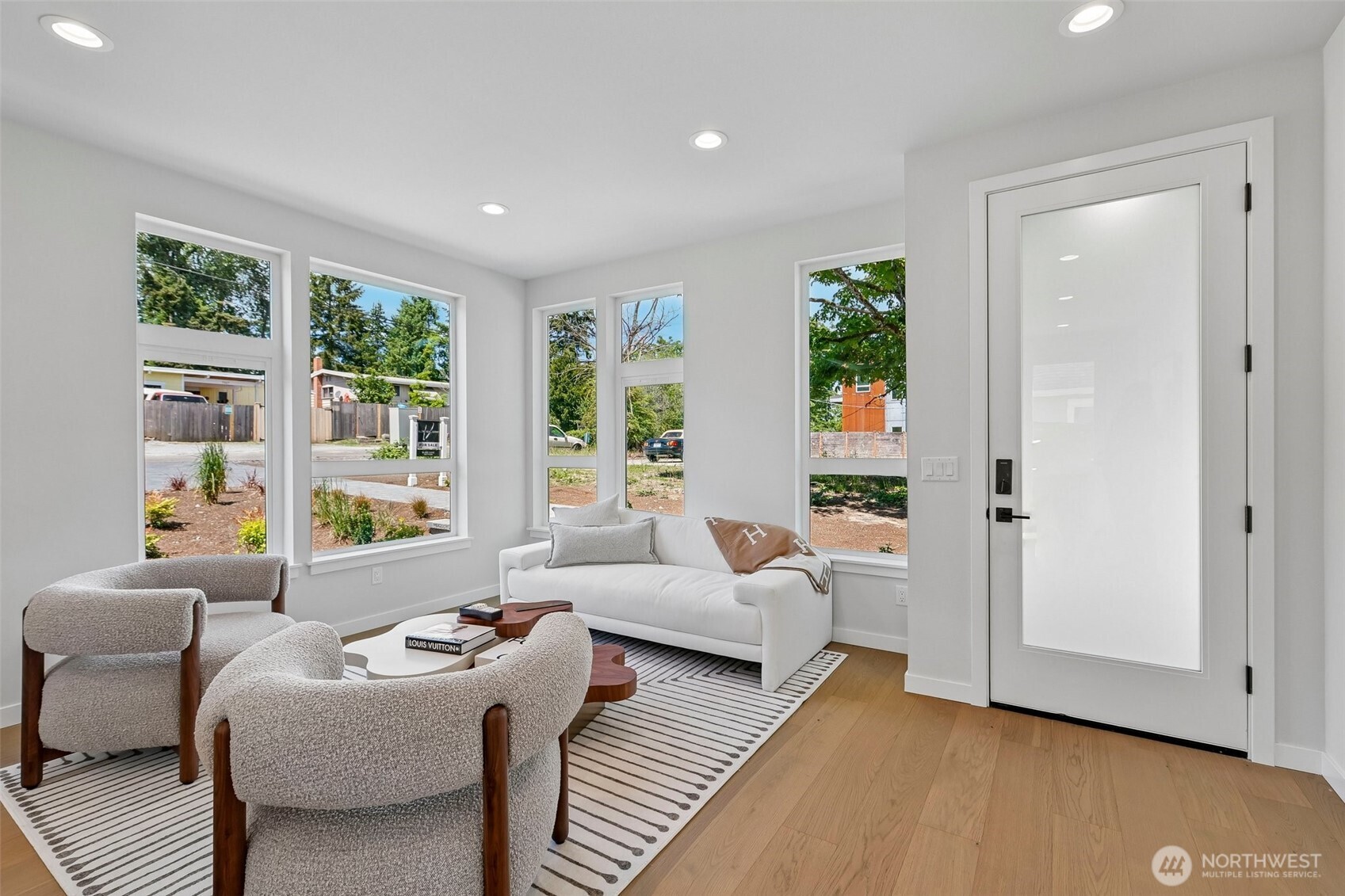 7324 7th Place SW #A, Seattle, WA 98106