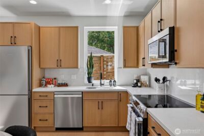 7324 7th Place SW #A, Seattle, WA 98106 - Photo 8