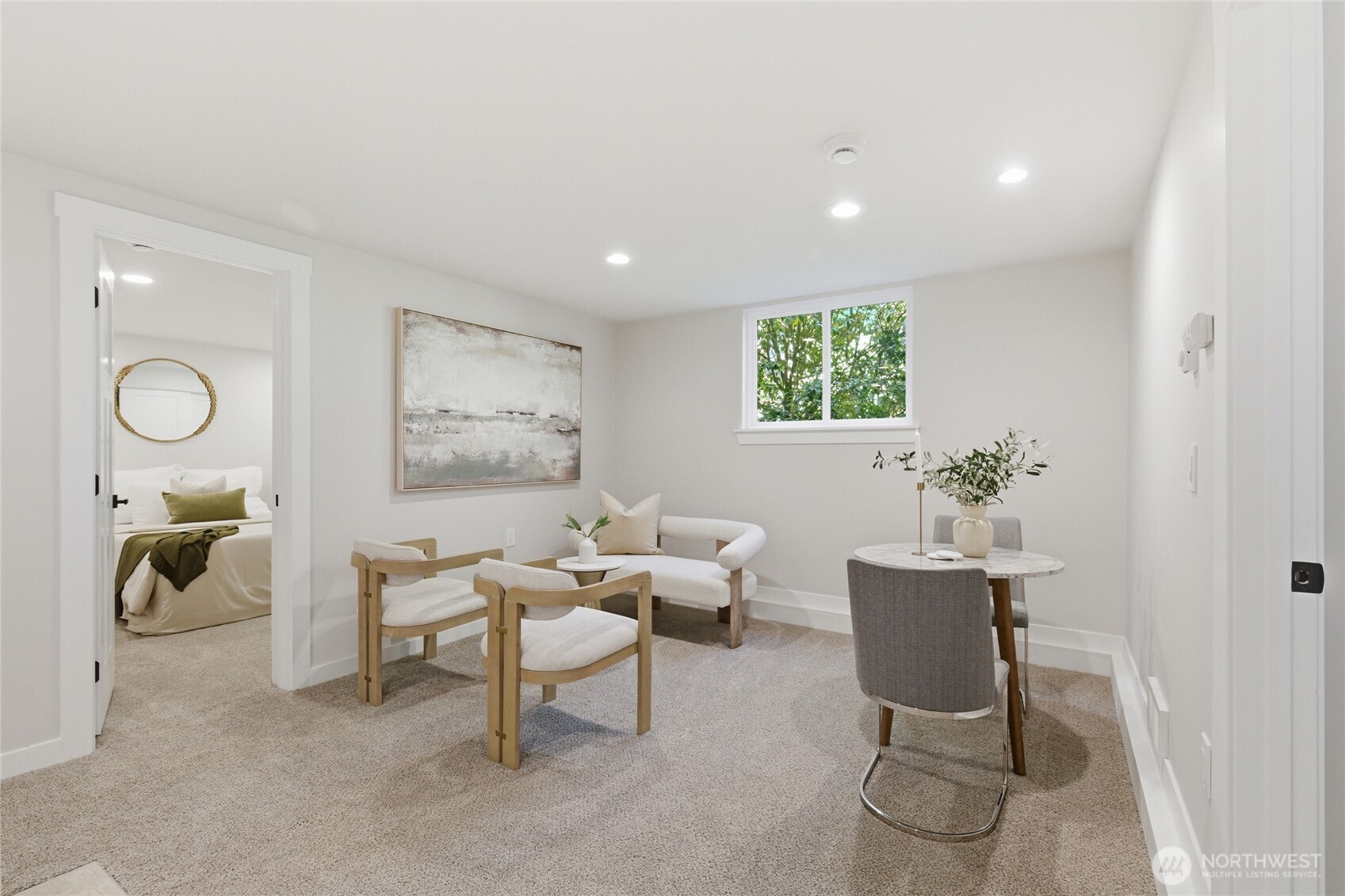 2830 23rd Avenue W, Seattle, WA 98199