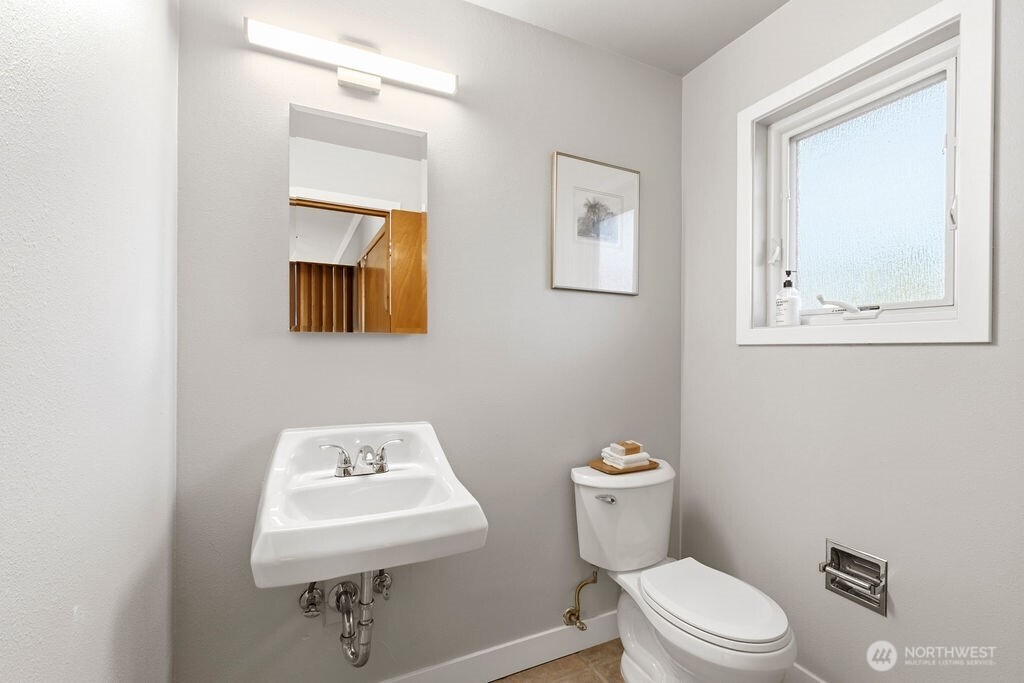 10851 Marine View Drive , Seattle, WA 98146