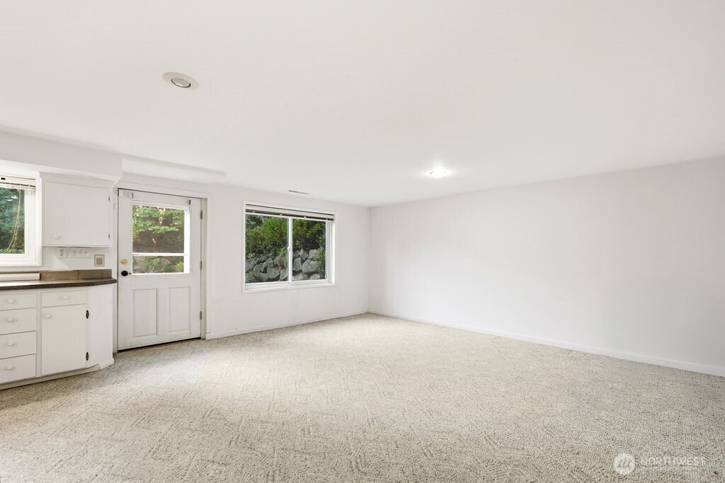 10851 Marine View Drive , Seattle, WA 98146