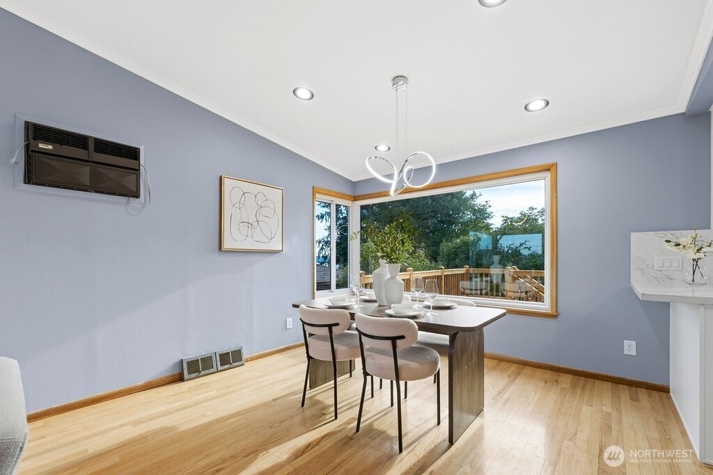 10851 Marine View Drive , Seattle, WA 98146