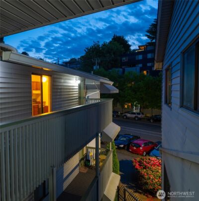 2562 Thorndyke Avenue W #405, Seattle, WA 98199 - Photo 2