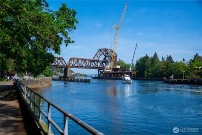 2562 Thorndyke Avenue W #405, Seattle, WA 98199 - Photo 24
