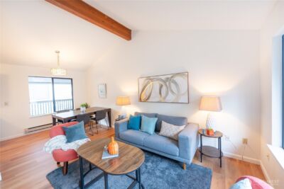 2562 Thorndyke Avenue W #405, Seattle, WA 98199 - Photo 7