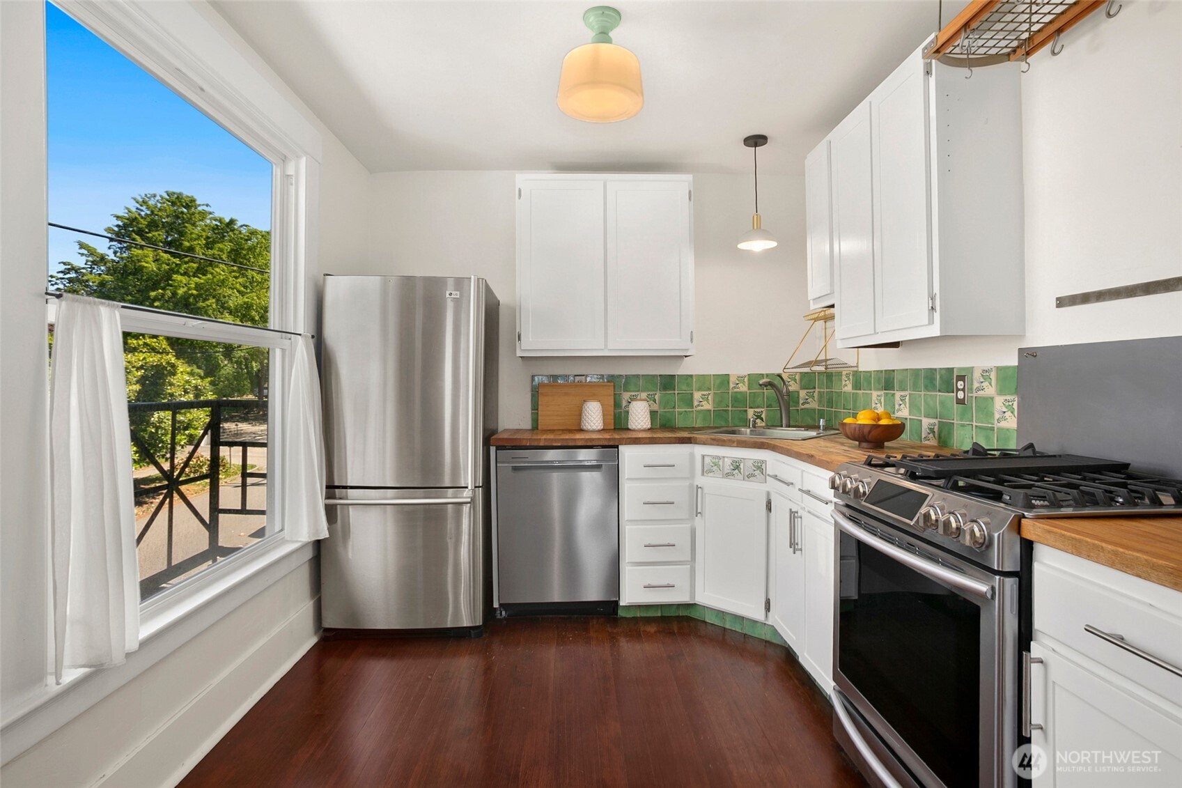1732 15th Avenue #14, Seattle, WA 98122