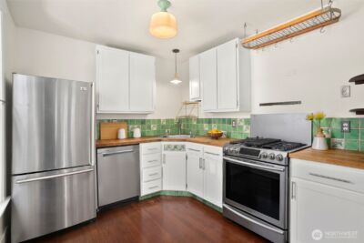 1732 15th Avenue #14, Seattle, WA 98122 - Photo 10
