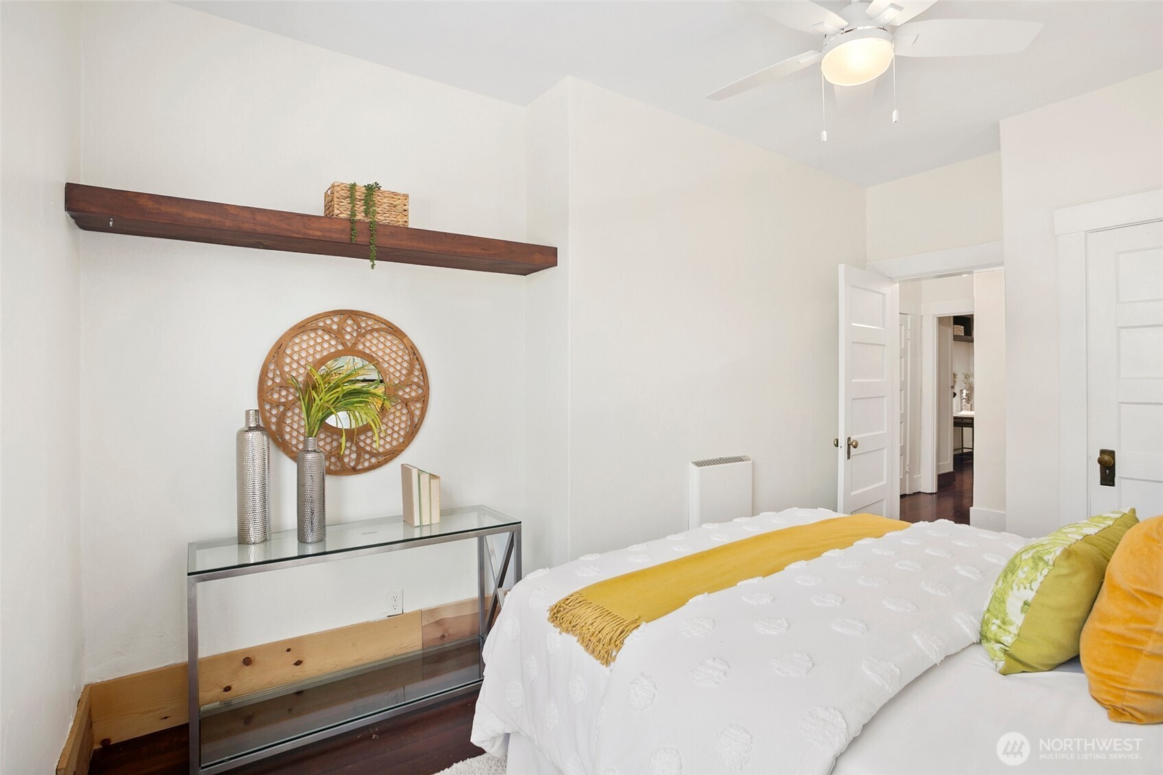 1732 15th Avenue #14, Seattle, WA 98122