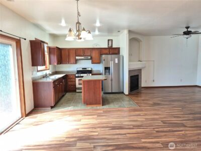 8230 54th Court SE, Lacey, WA 98513 - Photo 5