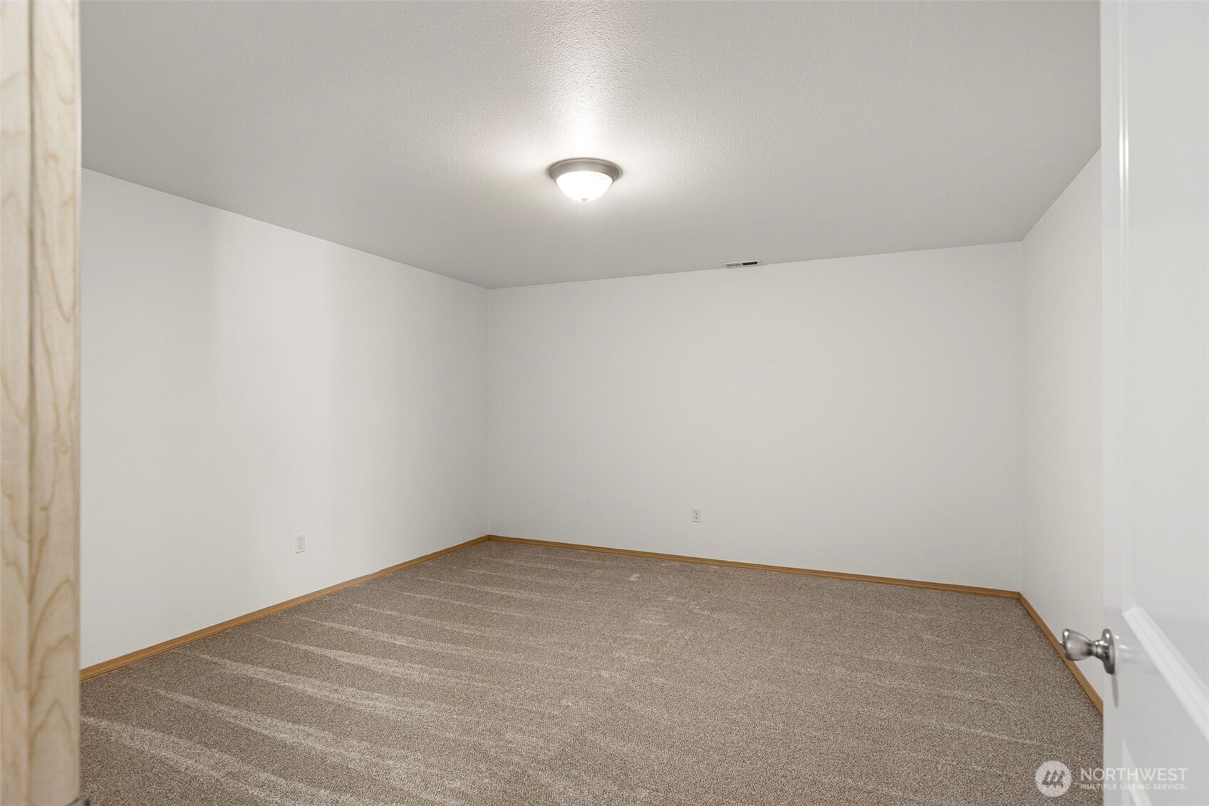 14627 Forest Glen Road SW, Port Orchard, WA 98367