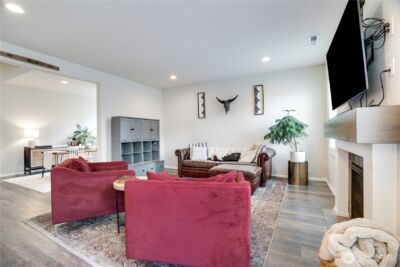919 Sigafoos Avenue NW, Orting, WA 98360 - Photo 2