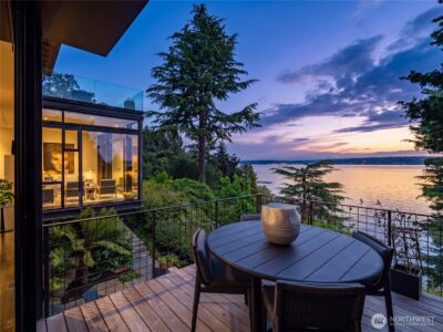 3310 E Laurelhurst Drive NE, Seattle, WA 98105-5336 - Photo 1