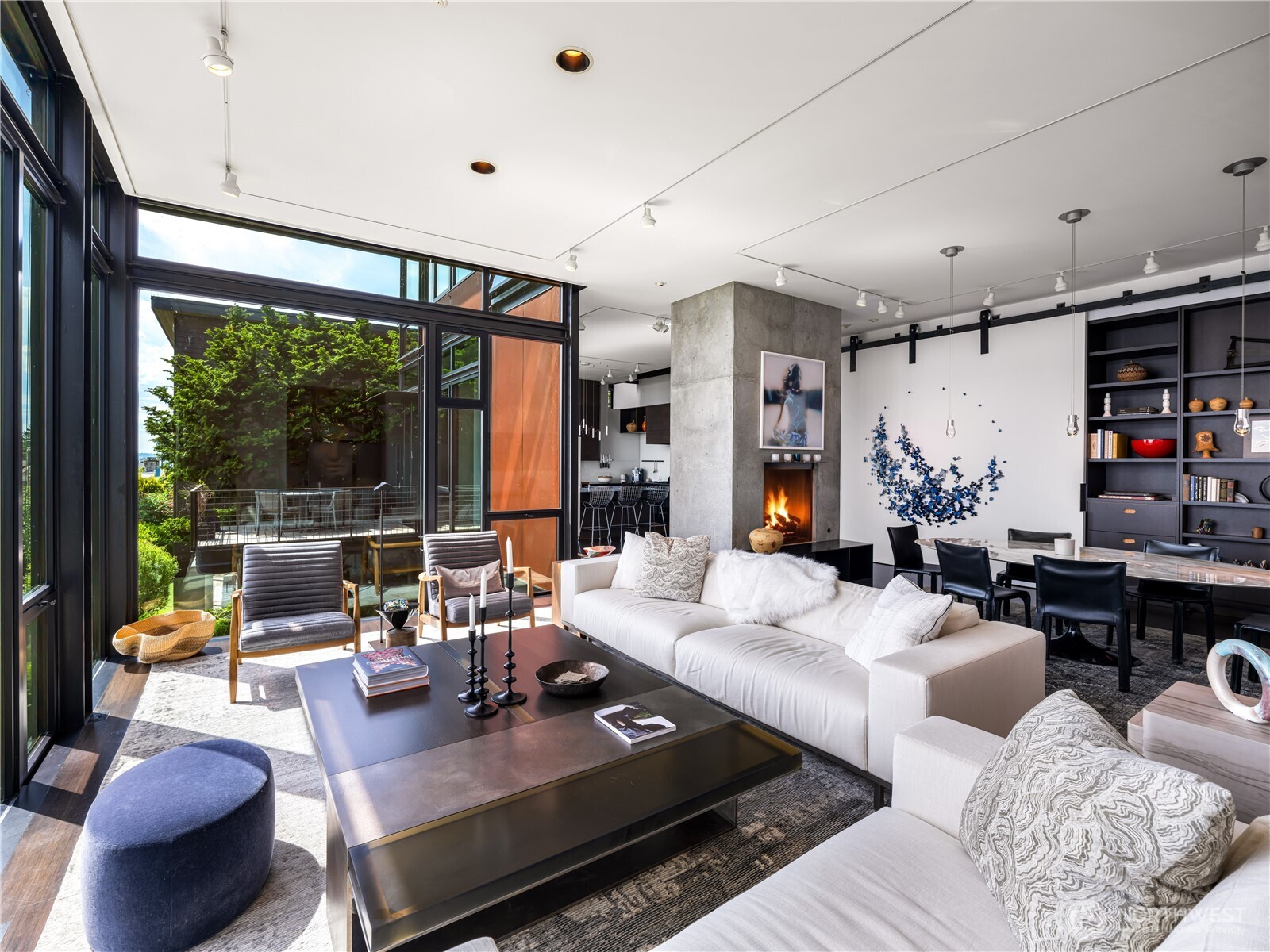 3310 E Laurelhurst Drive NE, Seattle, WA 98105-5336