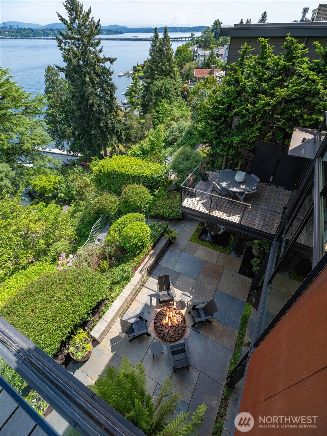3310 E Laurelhurst Drive NE, Seattle, WA 98105-5336