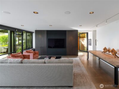 3310 E Laurelhurst Drive NE, Seattle, WA 98105-5336 - Photo 26