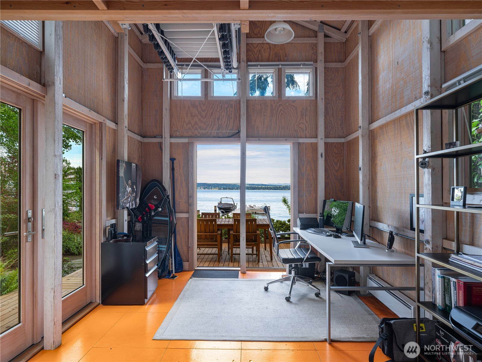 3310 E Laurelhurst Drive NE, Seattle, WA 98105-5336