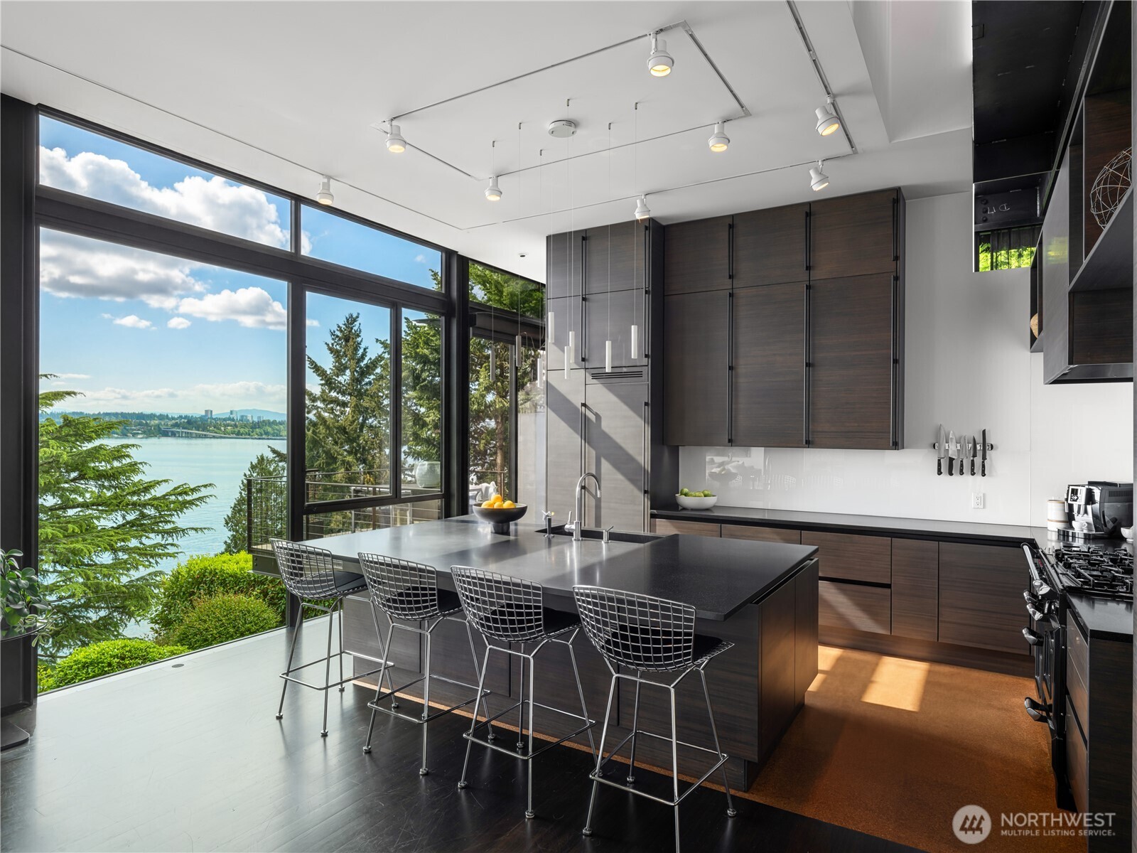 3310 E Laurelhurst Drive NE, Seattle, WA 98105-5336