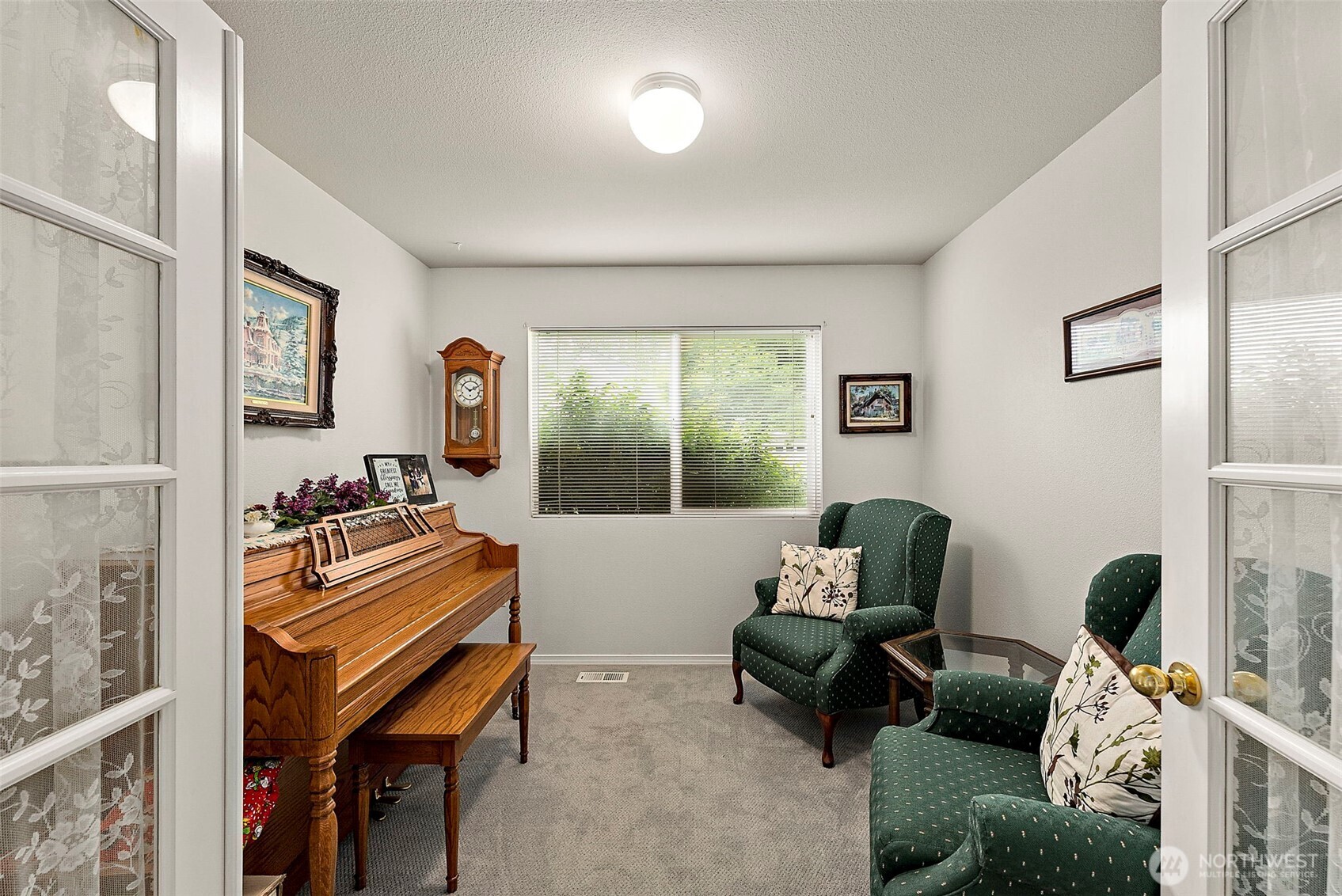 405 Bungalow Drive NW, Olympia, WA 98502