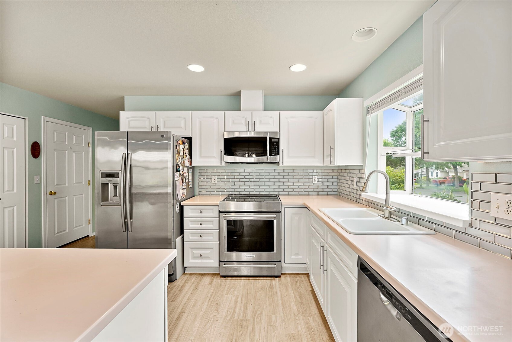 405 Bungalow Drive NW, Olympia, WA 98502