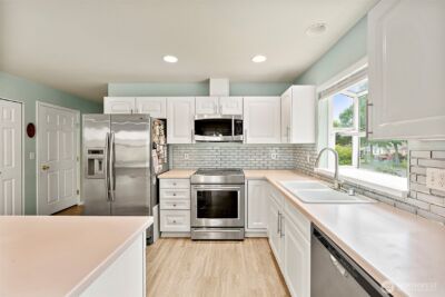 405 Bungalow Drive NW, Olympia, WA 98502 - Photo 8