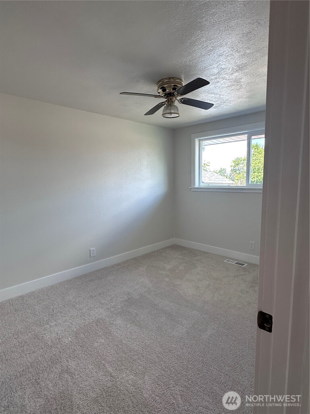 1025 E 53rd Street , Tacoma, WA 98404