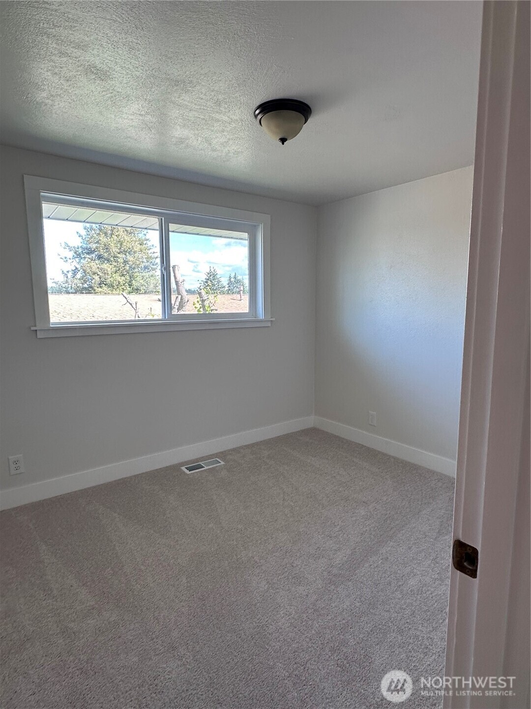 1025 E 53rd Street , Tacoma, WA 98404