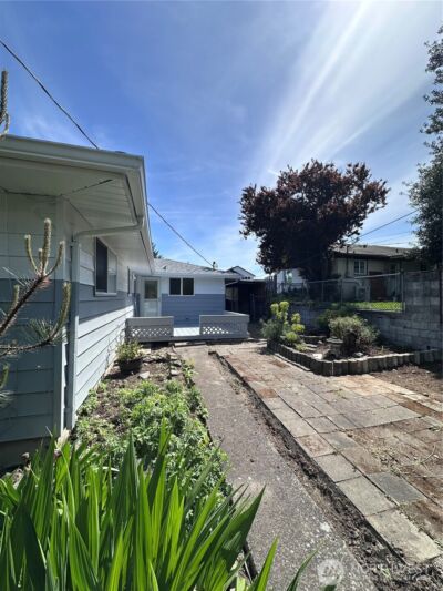 1025 E 53rd Street , Tacoma, WA 98404 - Photo 10