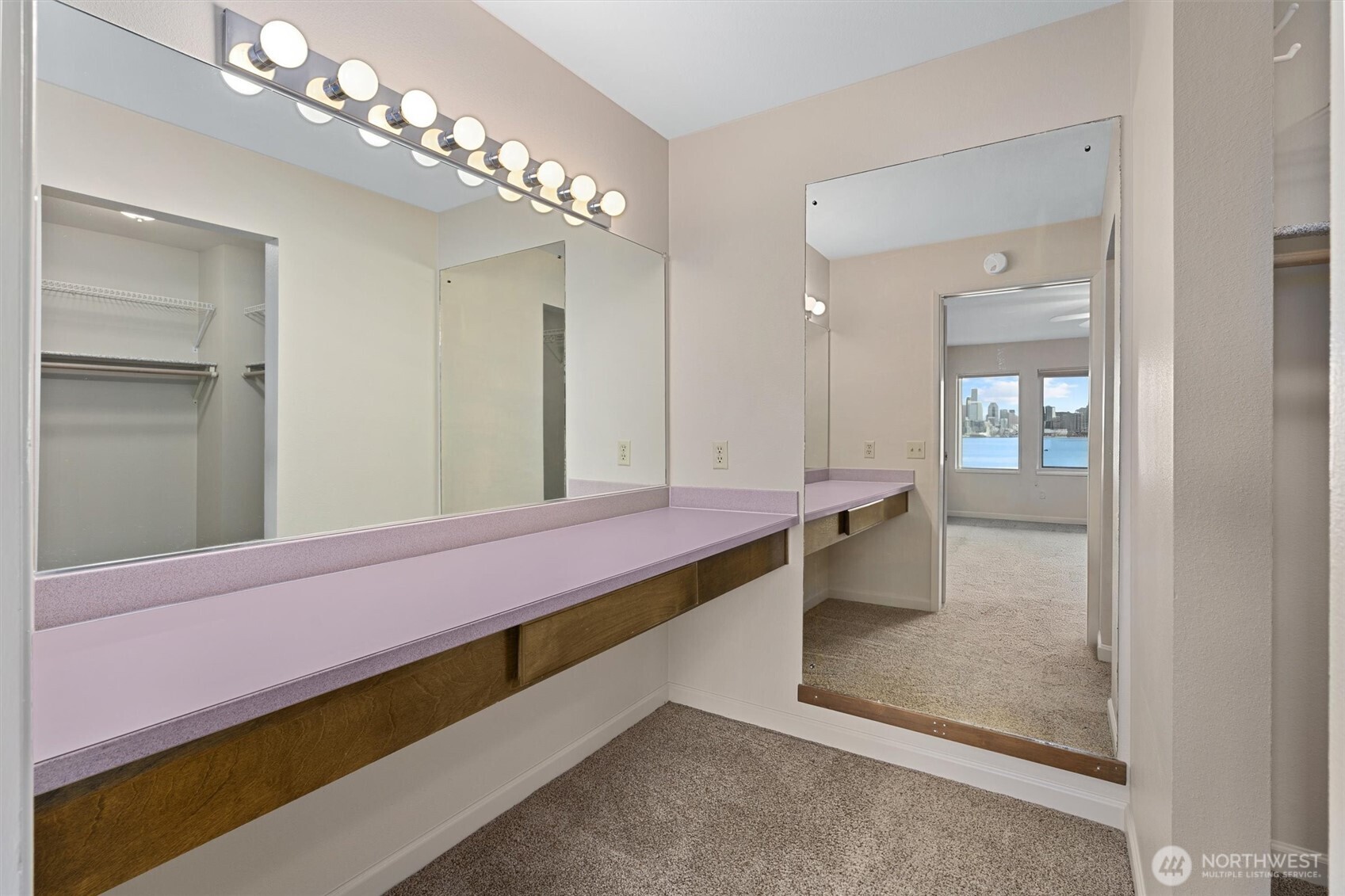 1737 Harbor Avenue SW #S-103, Seattle, WA 98126-2003