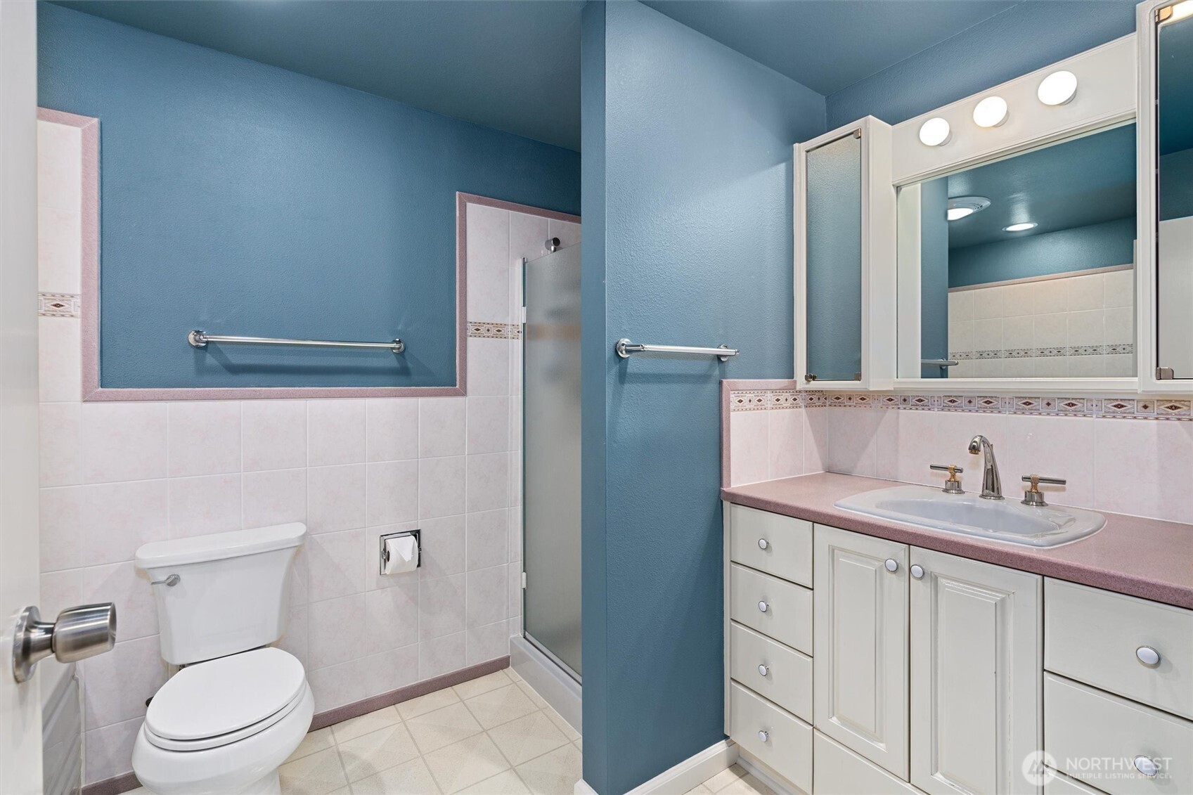 1737 Harbor Avenue SW #S-103, Seattle, WA 98126-2003