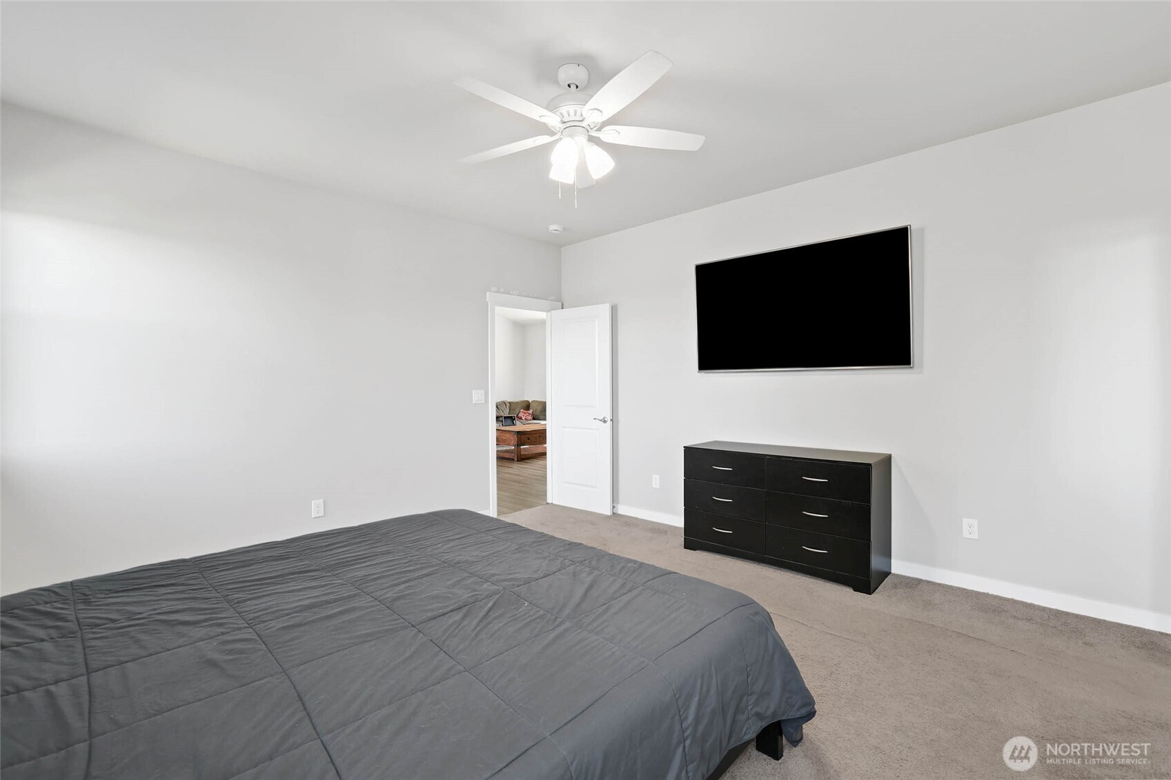 10612 Palisades Street SE, Yelm, WA 98597-5501