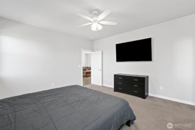 10612 Palisades Street SE, Yelm, WA 98597-5501 - Photo 21