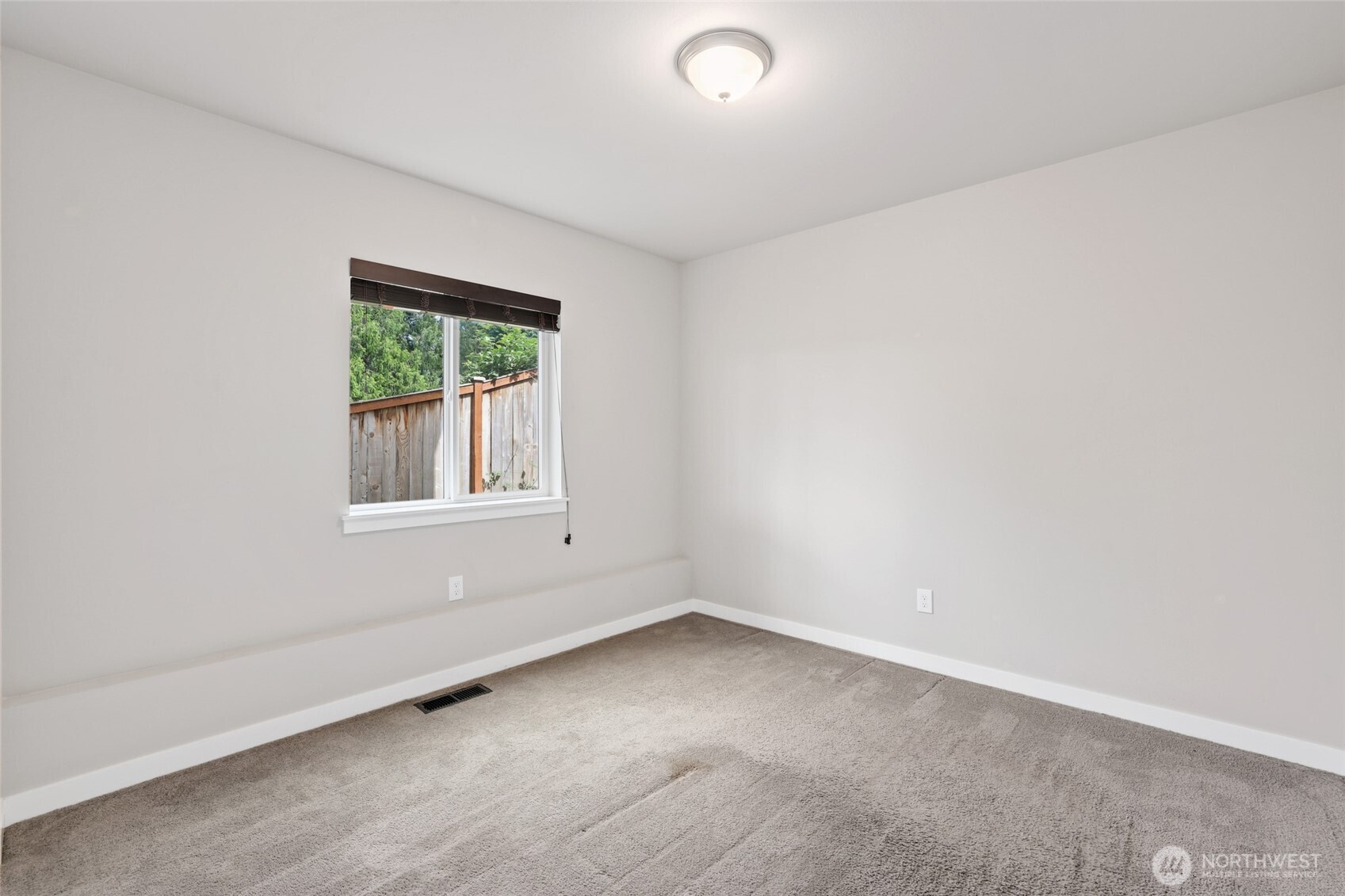 10612 Palisades Street SE, Yelm, WA 98597-5501