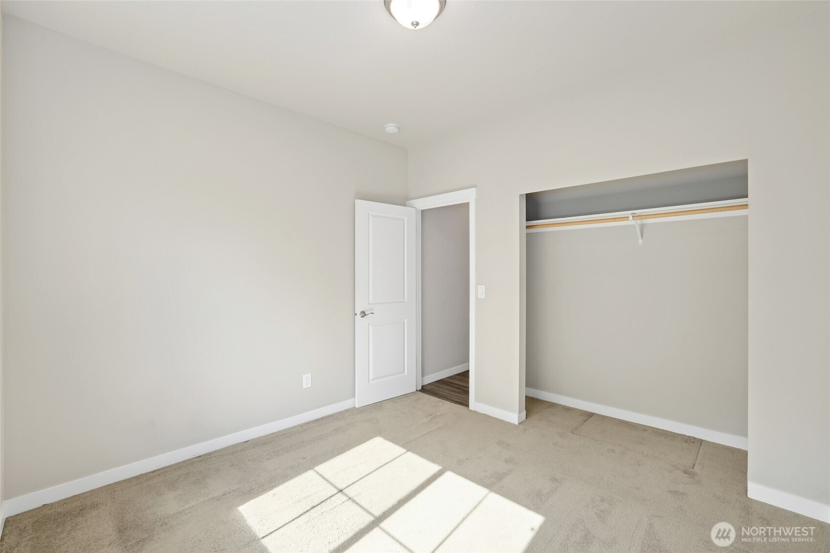 10612 Palisades Street SE, Yelm, WA 98597-5501