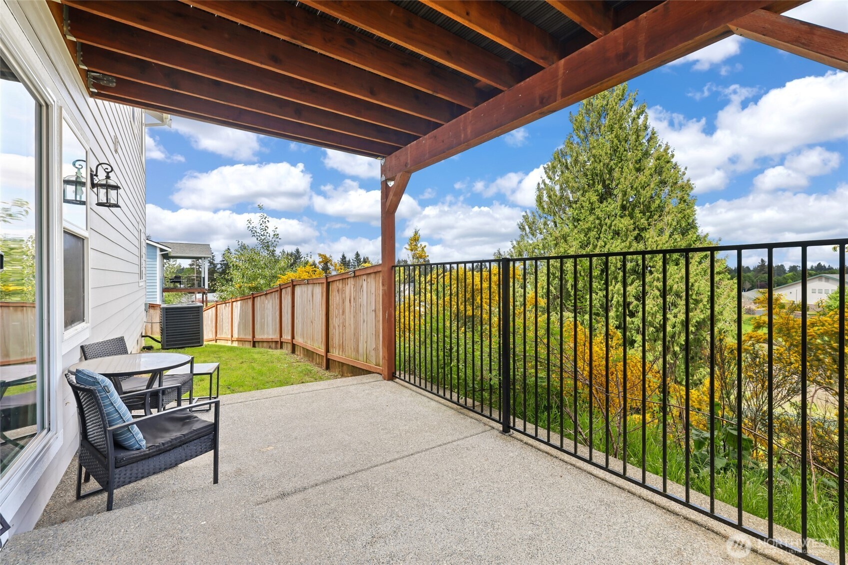 10612 Palisades Street SE, Yelm, WA 98597-5501
