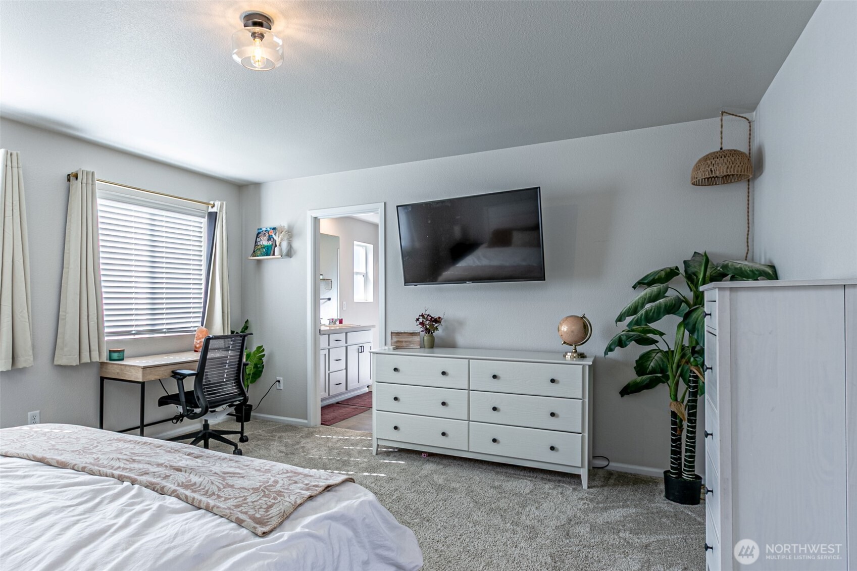 19904 135th Avenue E, Graham, WA 98338