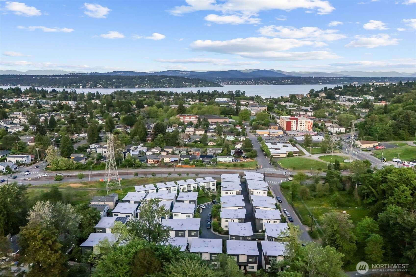 4204 S Trenton Street , Seattle, WA 98118