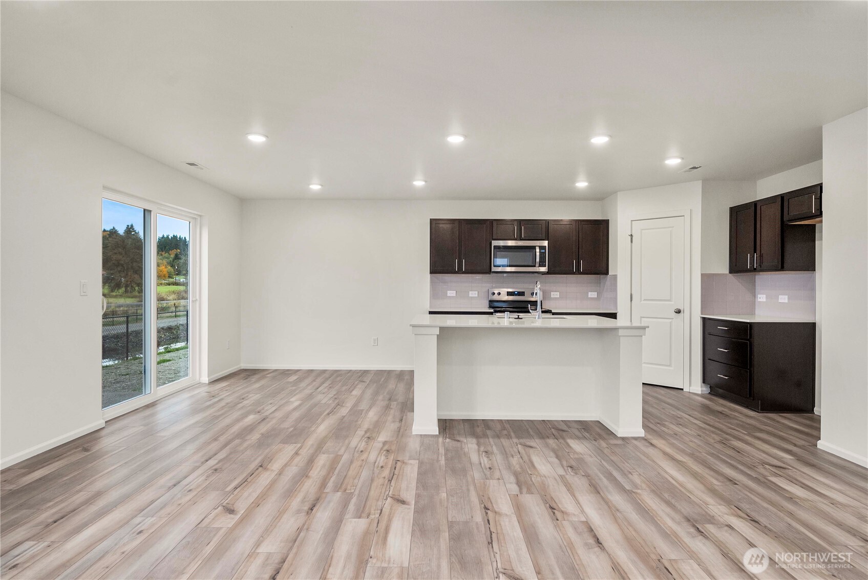 1362 Salzer Creek Drive , Centralia, WA 98531