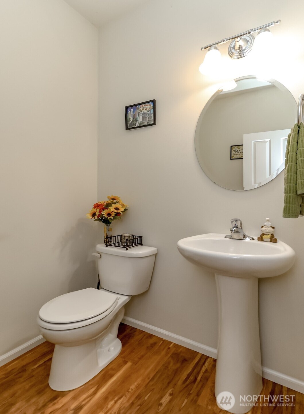 4712 Court R Court , Tacoma, WA 98404-4535