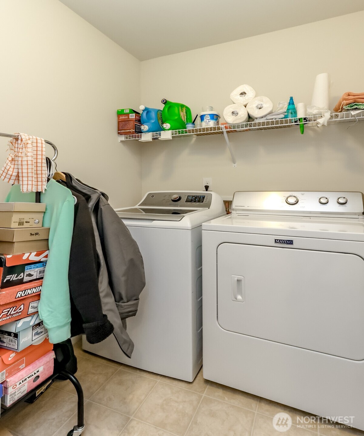 4712 Court R Court , Tacoma, WA 98404-4535
