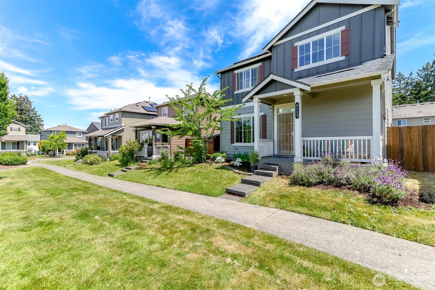 4712 Court R Court , Tacoma, WA 98404-4535